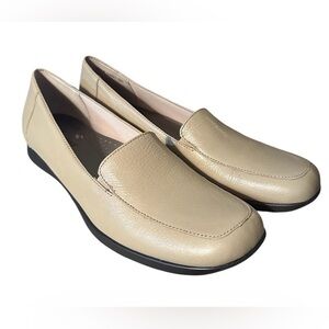 Trotters Women's Shoes Beige Jenn Casual Leather Slip-On Loafers Size 10.5N NWOT